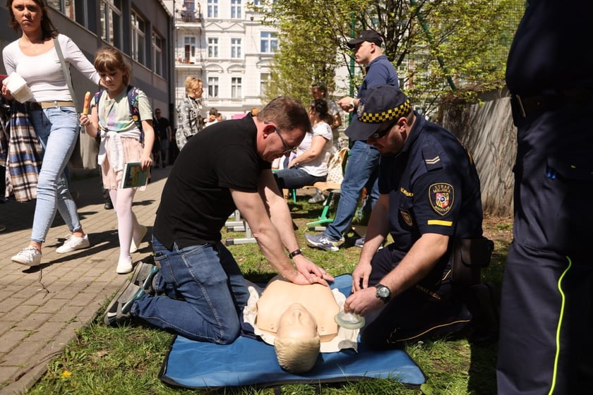 Festyn wielokulturowy w Szkole Podstawowej 108