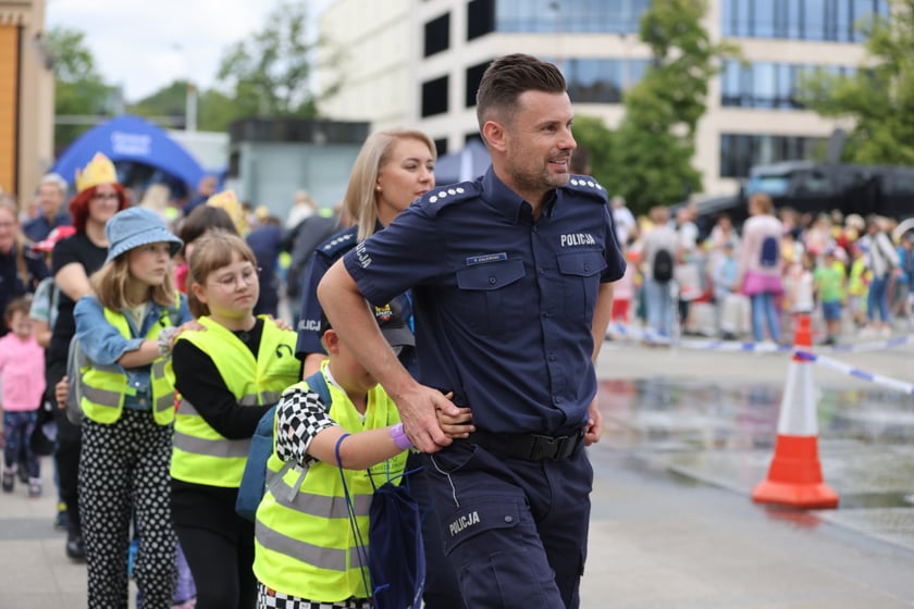 Dolnośląska Policja Dzieciom - impreza prewencyjna z okazji Dnia Dziecka