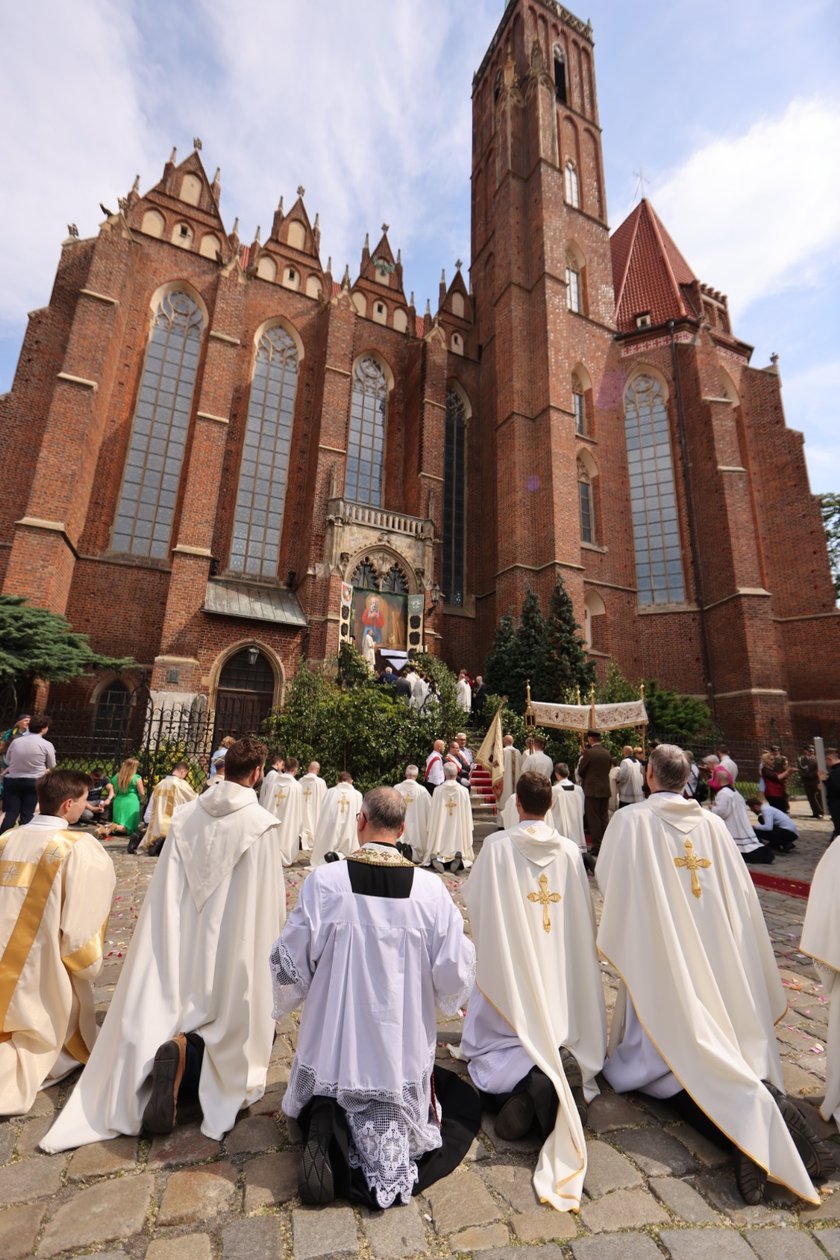 Procesja Bożego Ciała we Wrocławiu 2023