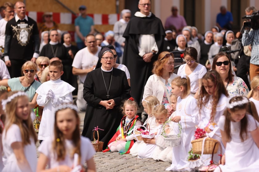 Procesja Bożego Ciała we Wrocławiu 2023