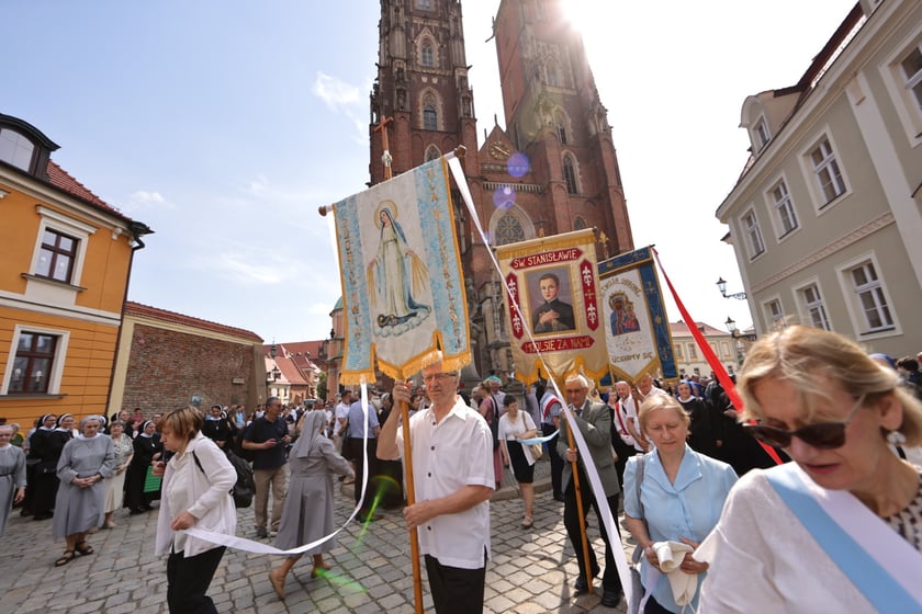 Procesja Bożego Ciała we Wrocławiu 2023