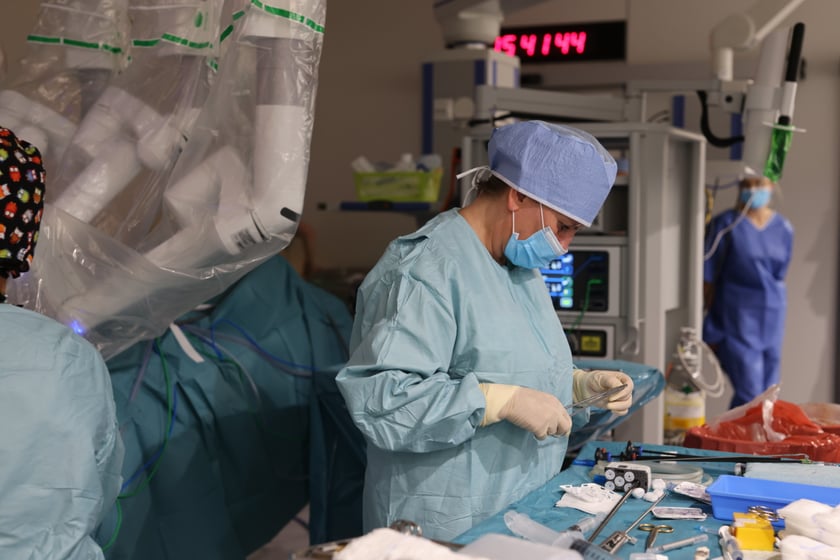 Operacja z udziałem robota Da Vinci w USK