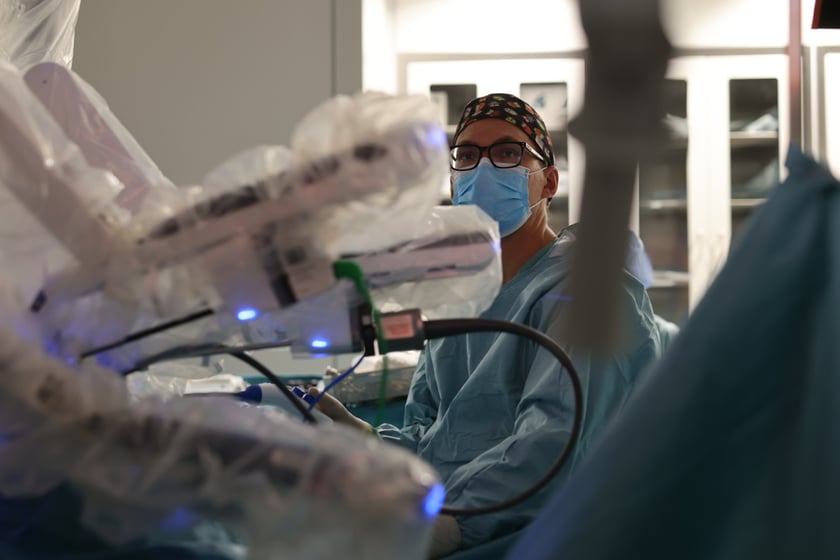 Operacja z udziałem robota Da Vinci w USK