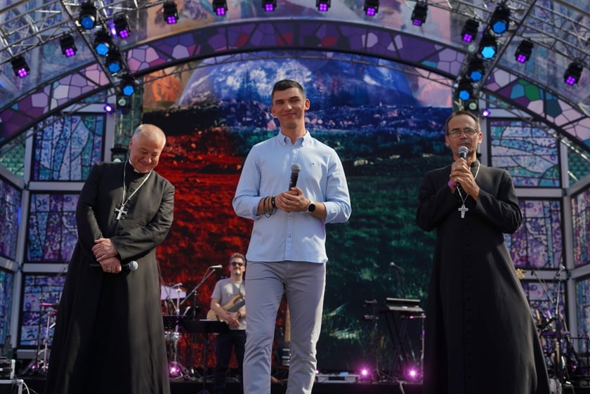 Uczestnicy ChwałaMu 2023. Tarczyński Arena Wrocław