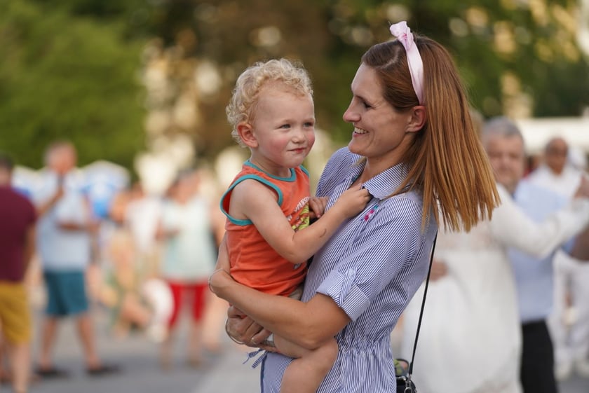 Uczestnicy potańcówki na pl. Wolności w sobotę 8 lipca