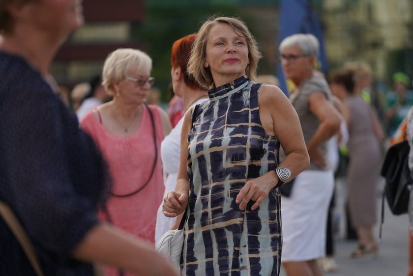 Uczestnicy potańcówki na pl. Wolności w sobotę 8 lipca