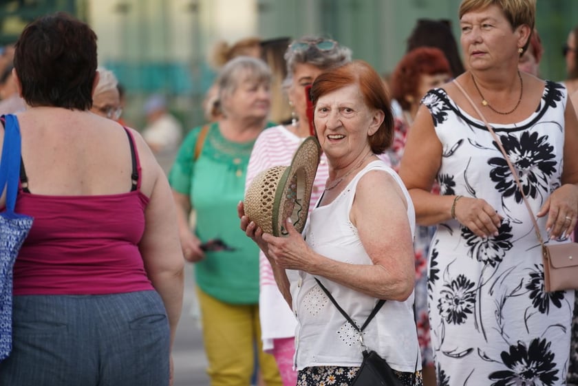 Uczestnicy potańcówki na pl. Wolności w sobotę 8 lipca