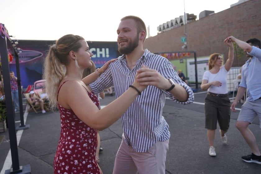 Potańcówka na Dachu ? rozgrzewające rytmy latino na szczycie Galerii Dominikańskiej