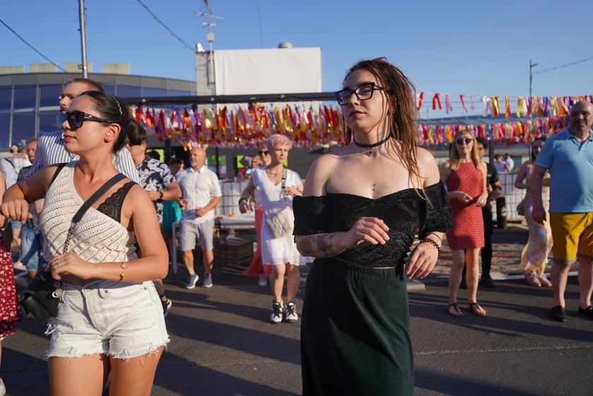 Potańcówka na Dachu ? rozgrzewające rytmy latino na szczycie Galerii Dominikańskiej