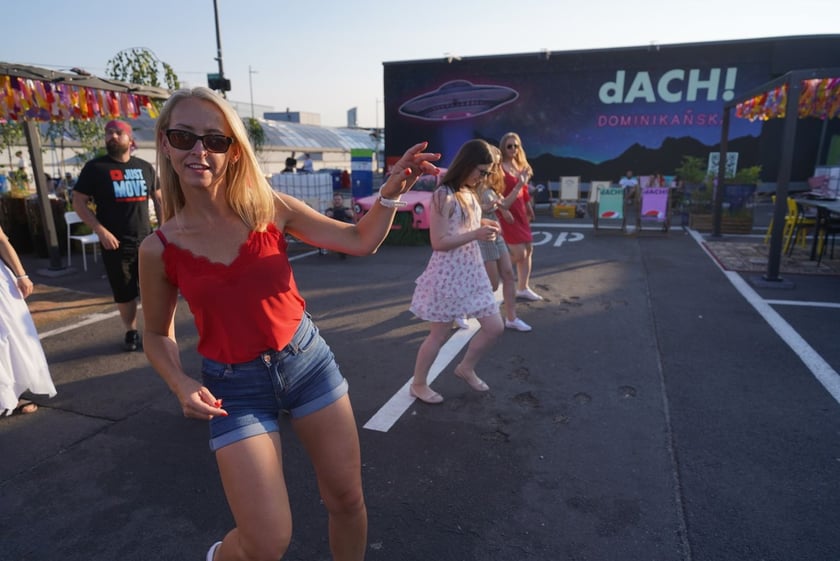 Potańcówka na Dachu ? rozgrzewające rytmy latino na szczycie Galerii Dominikańskiej