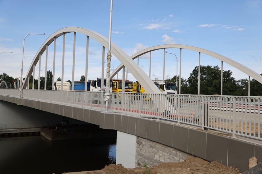 Mosty Chrobrego w dniu próby obciążeniowej, sierpień 2023