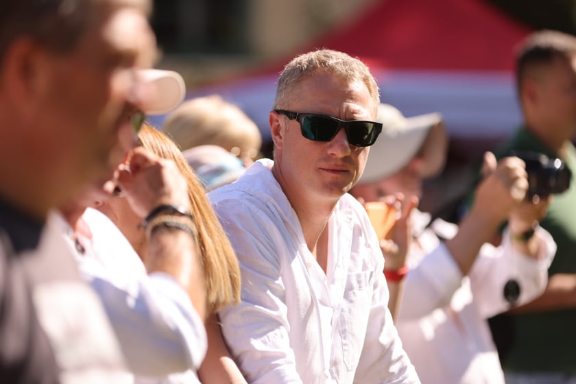 Dzień Portu Lotniczego na Partynicach w ramach 9. dnia wyścigowego