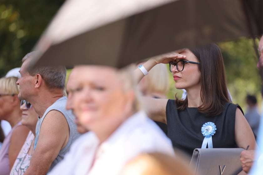 Dzień Portu Lotniczego na Partynicach w ramach 9. dnia wyścigowego