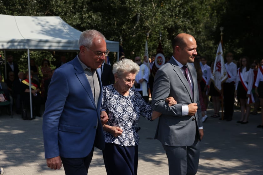 Ponowne odsłonięcie pomnika robotników przymusowych, przeniesionego w historyczną lokalizację. Wrocław 11 września 2023