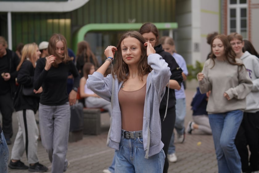 IV Liceum Ogólnokształcące przy ul. Świstackiego świętuje 75. urodziny.