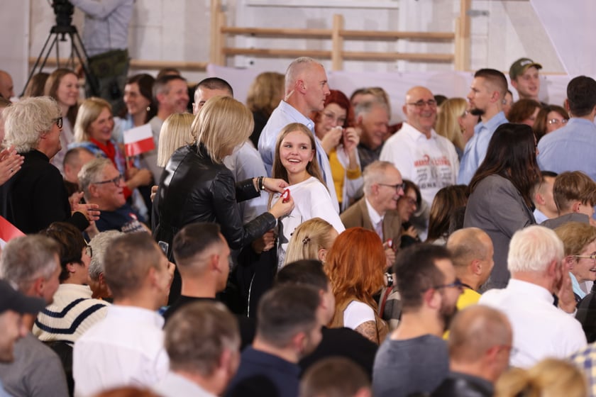 Spotkanie Donalda Tuska z wrocławianami w ZSP przy ul. Asfaltowej
