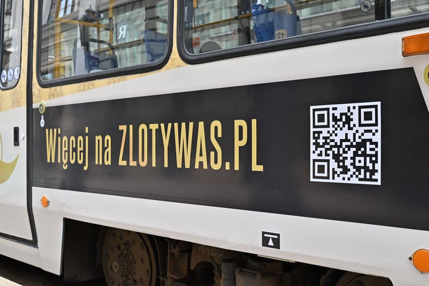 Plebiscyt Złoty Wąs lansuje męską profilaktykę zdrowotną. Do akcji włączyło się MPK udostępniając tramwaj, który promuje akcję.