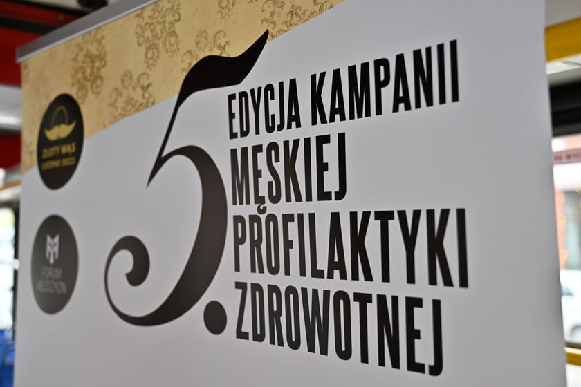 Plebiscyt Złoty Wąs lansuje męską profilaktykę zdrowotną. Do akcji włączyło się MPK udostępniając tramwaj, który promuje akcję.