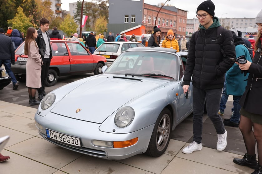 Zlot motoryzacyjnych klasyków pod Zajezdnią, 12 listopada 2023