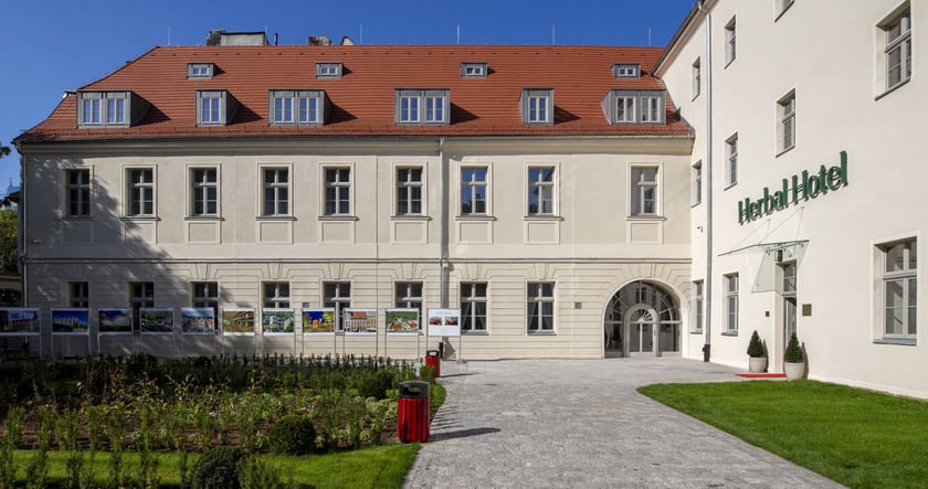 Hotel Herbal przy ul. Włodkowica, czyli przebudowany klasztor franciszkanów