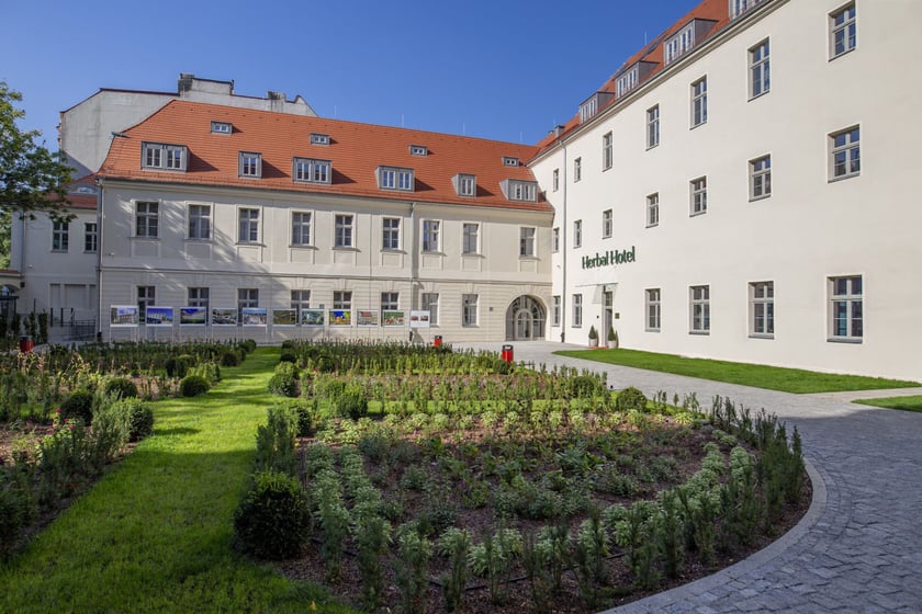 Hotel Herbal przy ul. Włodkowica, czyli przebudowany klasztor franciszkanów