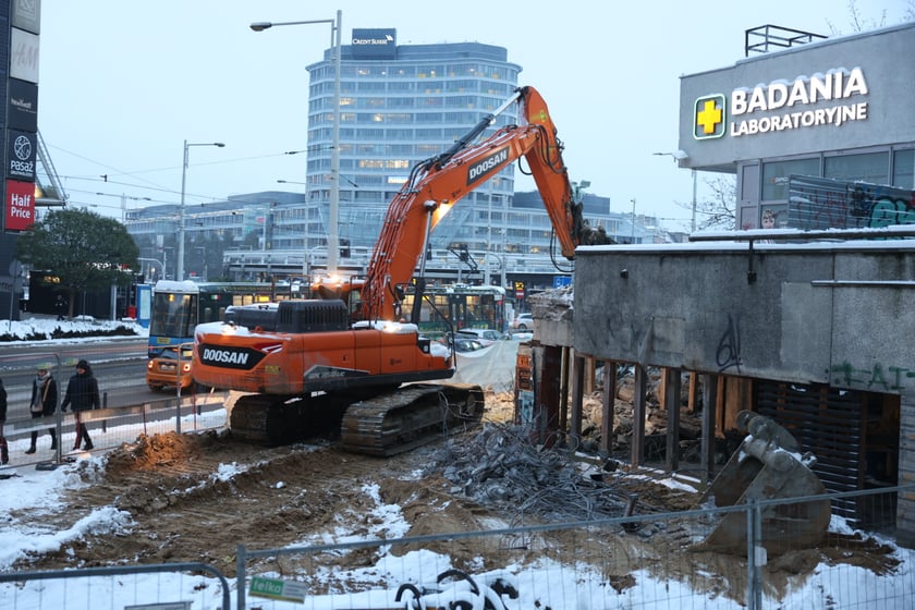 Rozbiórka esplanady na placu Grunwaldzkim