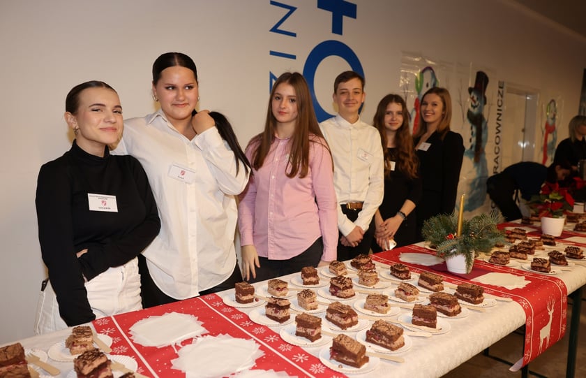 W świątecznym nastroju Paczki Dobrych Relacji otrzymali podopieczni wrocławskiego MOPS-u.