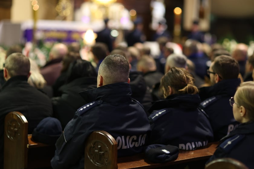 Pogrzeb Ireneusza Michalaka, policjanta, który został zastrzelony w trakcie służby