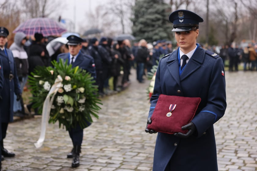Pogrzeb Ireneusza Michalaka, policjanta, który został zastrzelony w trakcie służby