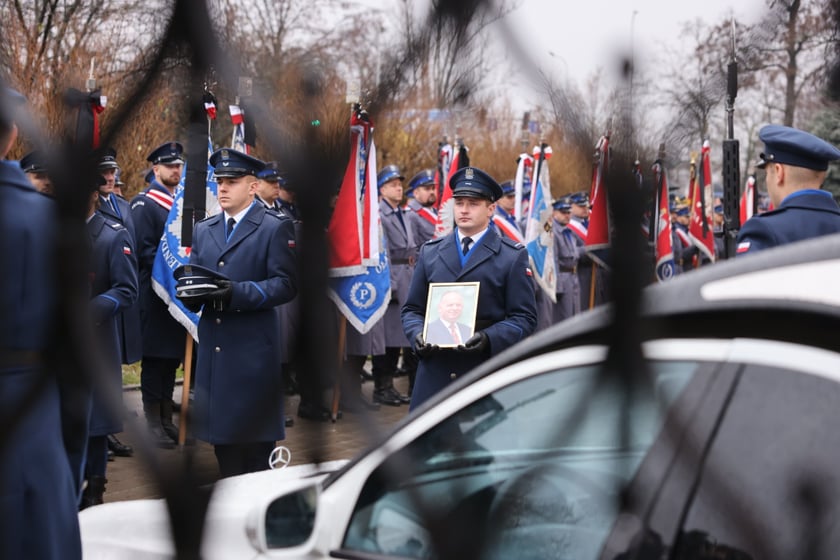Pogrzeb Ireneusza Michalaka, policjanta, który został zastrzelony w trakcie służby