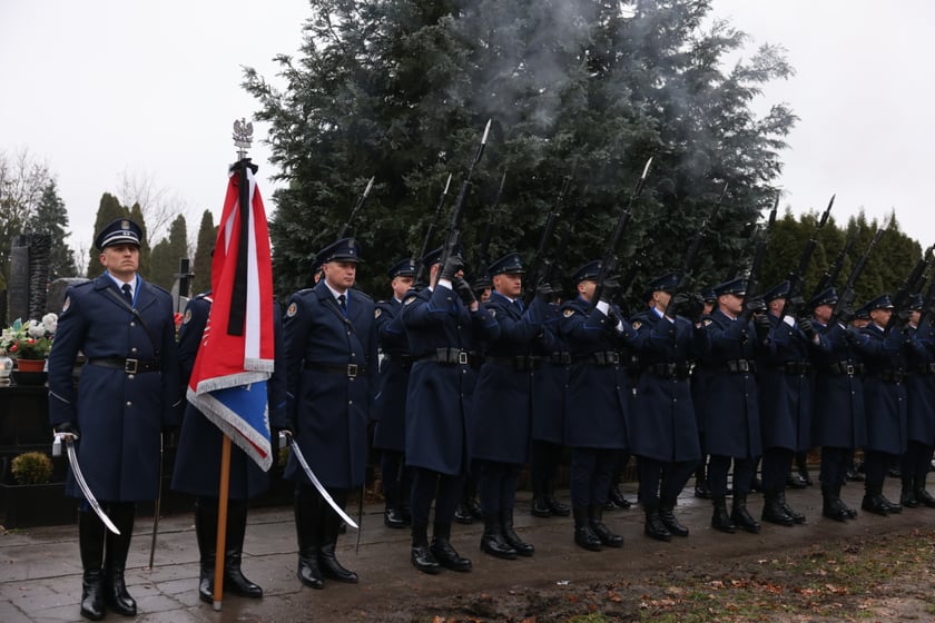 Pogrzeb Ireneusza Michalaka, policjanta, który został zastrzelony w trakcie służby