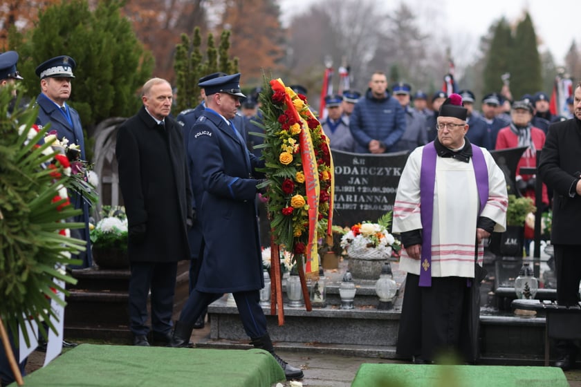Pogrzeb Ireneusza Michalaka, policjanta, który został zastrzelony w trakcie służby
