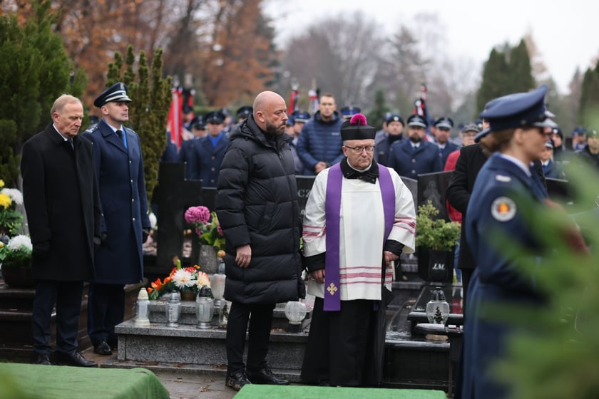 Pogrzeb Ireneusza Michalaka, policjanta, który został zastrzelony w trakcie służby