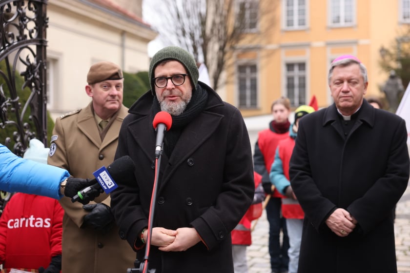 Caritas rozdał paczki potrzebującym w ramach akcji ''Niosę dobro''