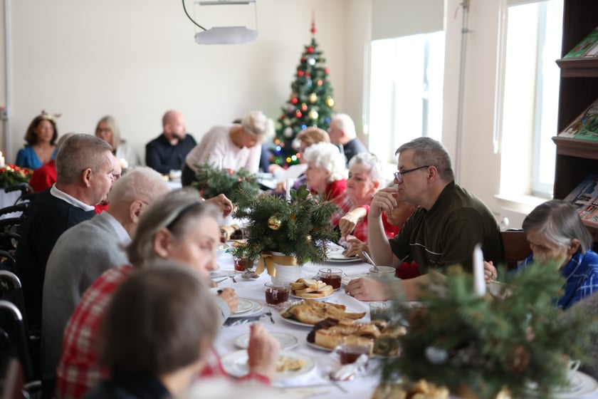 Wigilia w DPS przy ul. Karmelkowej we Wrocławiu