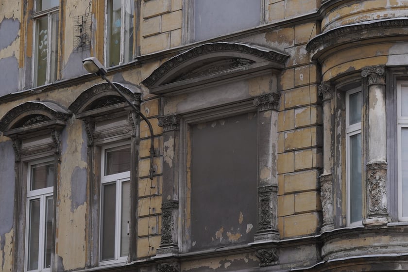 Detale architektoniczne kamienic na wrocławskim Nadodrzu zachwycają
