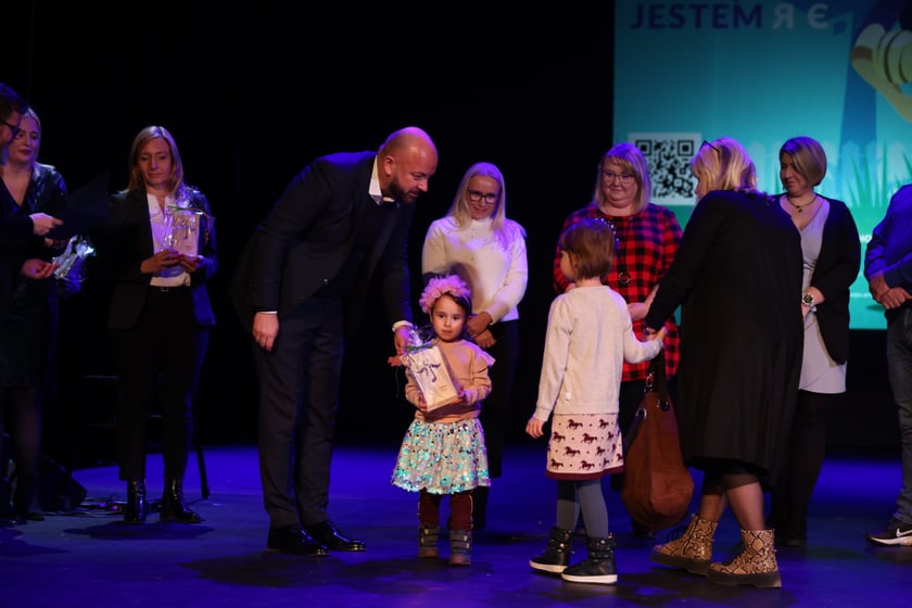 Koncert &bdquo;Aniołkowe Granie&rdquo; w Teatrze Muzycznym Capitol &ndash; podziękowania dla członk&oacute;w rodzin zastępczych