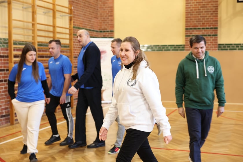 Prezentacja wyremontowanej sali gimnastycznej&nbsp;w XVII Liceum Og&oacute;lnokształcącym im. Agnieszki Osieckiej