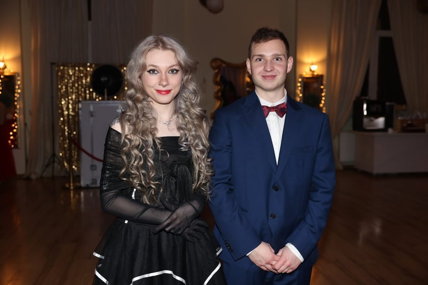 Studniówka Elektronicznych Zakładów Naukowych we Wrocławiu