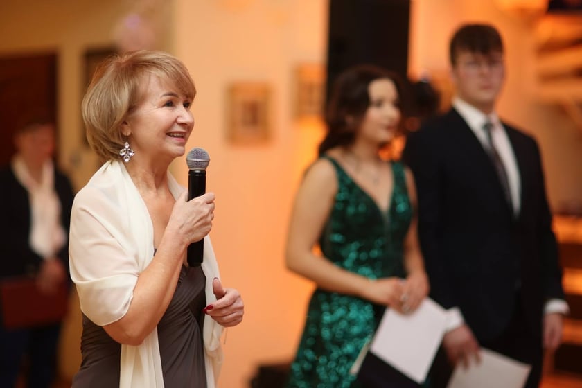 Studniówka Elektronicznych Zakładów Naukowych we Wrocławiu