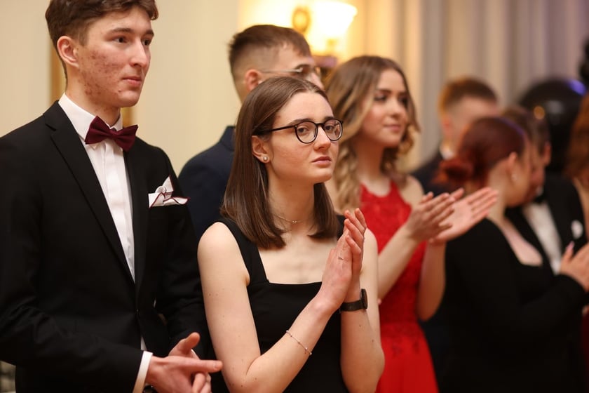 Studniówka Elektronicznych Zakładów Naukowych we Wrocławiu