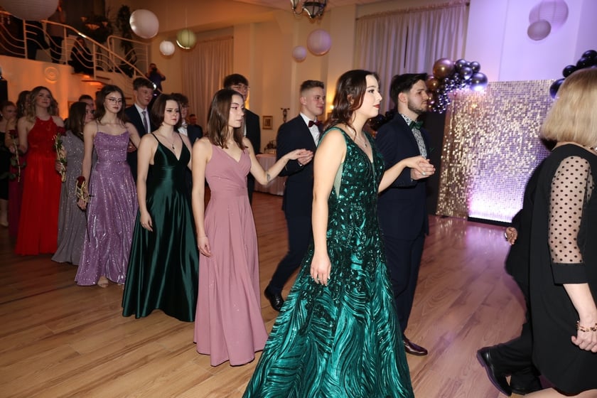 Studniówka Elektronicznych Zakładów Naukowych we Wrocławiu