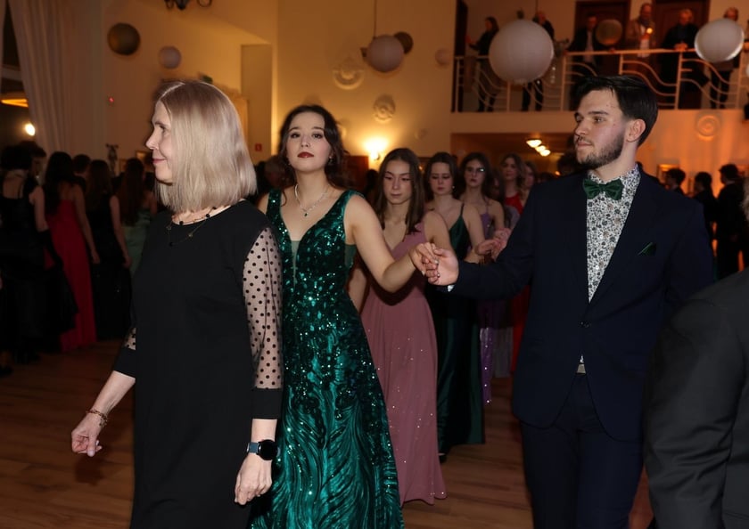 Studniówka Elektronicznych Zakładów Naukowych we Wrocławiu