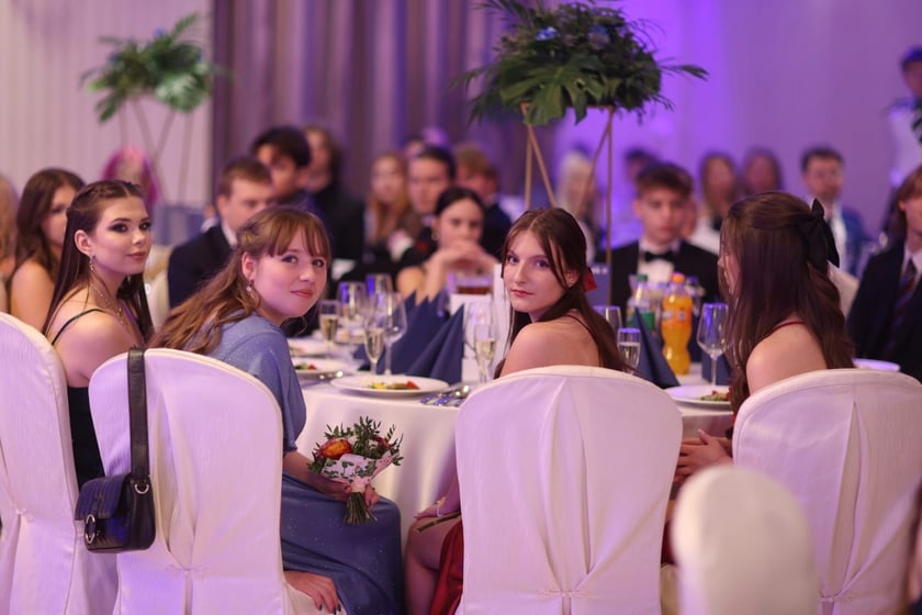 Studniówka IV LO we Wrocławiu