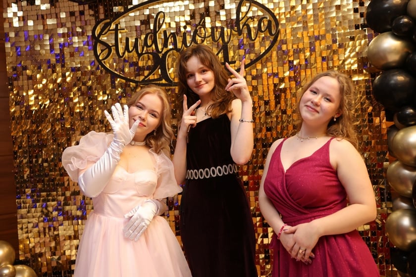 Studniówka IV LO we Wrocławiu