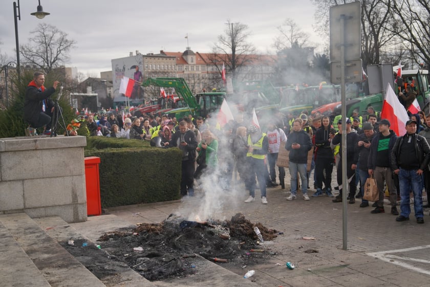 Protest rolnik&oacute;w 15 lutego we Wrocławiu