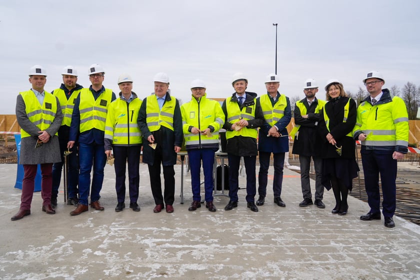 Hampton by Hilton Wroclaw Airport - wmurowanie kamienia