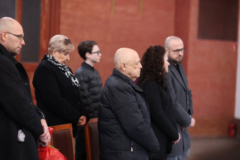 Pogrzeb Wiesławy Różewicz na cmentarzu Grabiszyńskim, 19 kwietnia 2024 roku