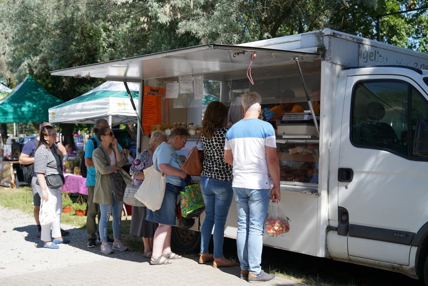 Targ Rolny na Zwycięskiej zaprasza. Smakołyki i pyszności