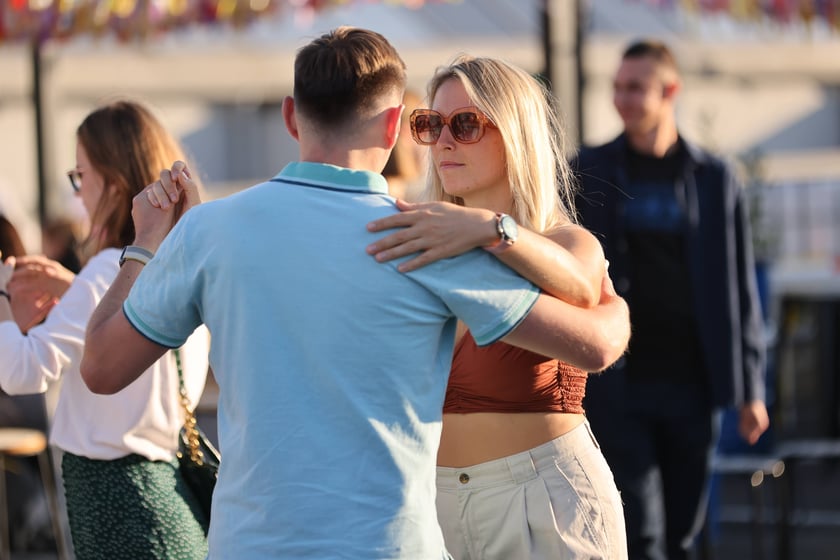 Potańcówka na dachu Galerii Dominikańskiej - niedziela, 28 lipca